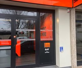 Sixt image 13