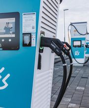 Shell Recharge Charging Station Bild 19