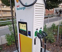 Shell Recharge Charging Station Bild 2