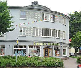 Aussenansicht der Sonnen-Apotheke