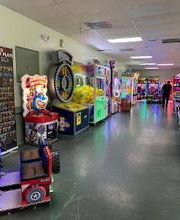 Shamrock Bowling Center image 5