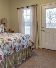 La Bonne Maison Senior Living image 5