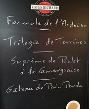 La Terrasse image 19