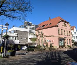 Aussenansicht der Hirsch-Apotheke