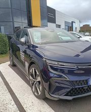 Renault Maintenon - Car Lovers image 10