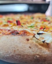 Américan Pizza image 7