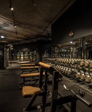 Fitness First München DER Bogen - Freihantelbereich