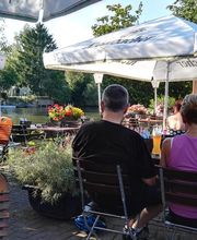 Biergarten Restaurant Altes Eishaus direkt an der Lahn