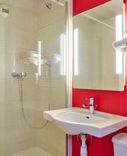 B&B HOTEL Herblay image 13