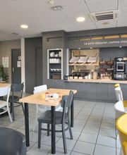 B&B HOTEL Dreux Centre image 10