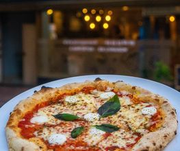 Pizza Pezzo image 1