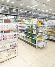 soin-des-cheveux-produits-pharmacie-sun-store-lausanne-metropole