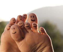 iStock_000017368813Large-Füsse-Wohlgefühl.jpg