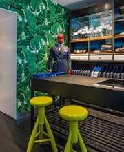 Suitsupply Austin image 3