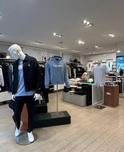 Overall View - In-Store