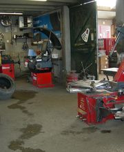 Moderne bandenmontageapparaten