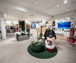 Lacoste Montesson Carrefour image 8