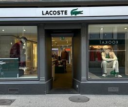 Lacoste Neuchâtel Bild 1