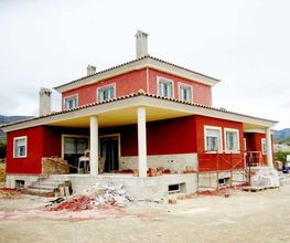 647763-img-18.jpg