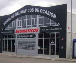fachada-neumaticos-01-g.jpg