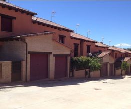 foto3construccionesayllon.JPG