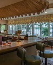 The Commodore - A Bartolotta Restaurant image 8