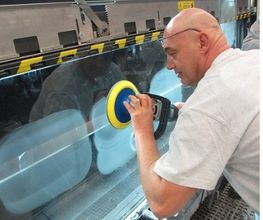 RS Glaskratz GmbH Bild 2