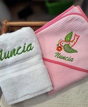 Madame Toucan image 9