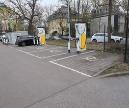 Shell Recharge Charging Station Bild 2