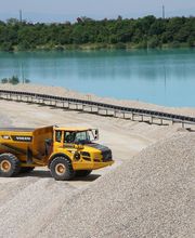 Granulats Vicat Pérouges Les Communaux image 1