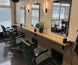 Heringer - Die Friseure Bild 4