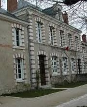 Mairie - Menars image 1