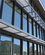 starrer Sonnenschutz