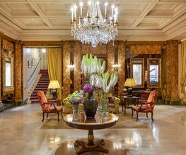 Lobby at Hôtel Westminster