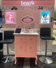 Brow Bar Benefit Cosmetics immagine 13