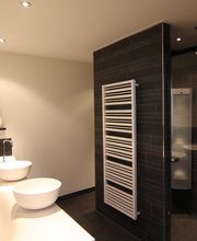 Bad - Decke creme + Strahler - modern, schlicht.jpg