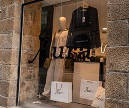 Aura store image 12