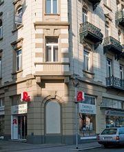 Aussenansicht der Taunus-Apotheke