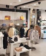 GUESS immagine 4