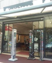 Optic 2000 image 1