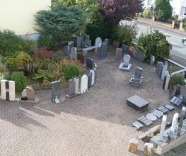 Grabmale Karl Müller Bild 1
