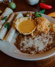 Mercado Juarez Cafe image 9