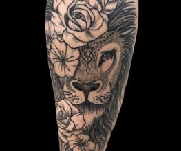Bunte Leute Tattoo & Piercing Bild 11
