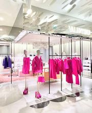 Valentino Paris Galeries Lafayette Woman image 1