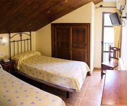 complejo-turistico-los-pinos-habitacion-03.jpg
