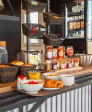 B&B HOTEL Orléans Saran image 3