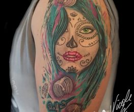 Bunte Leute Tattoo & Piercing Bild 5