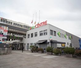 batiment-de-la-pharmacie-sun-store-petit-lancy