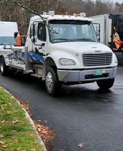 B&B Towing and Recovery image 13