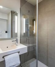 B&B HOTEL Carcassonne Rocadest La Cité image 5